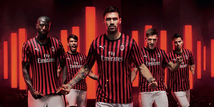 honning køleskab kjole AC Milan fodboldtrøje | Se vores store udvalg af Milan trøjer