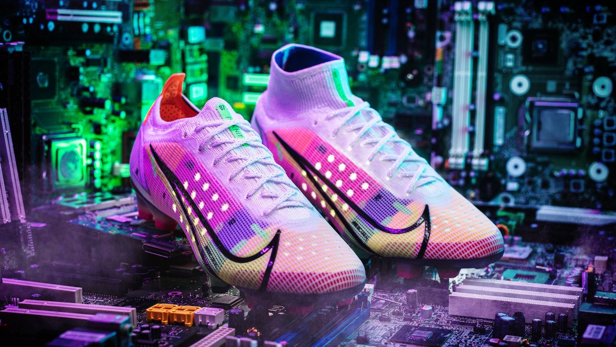The new Nike Mercurial, The innovative Dragonfly has landed