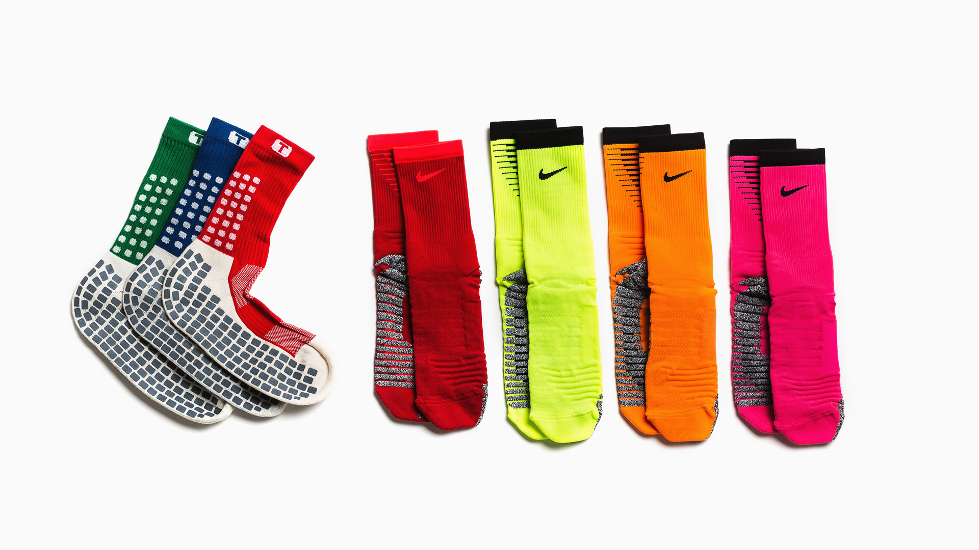 Nike NikeGrip Strike Lighweight Crew Unisex Football Socks Swoosh Anti-Slip