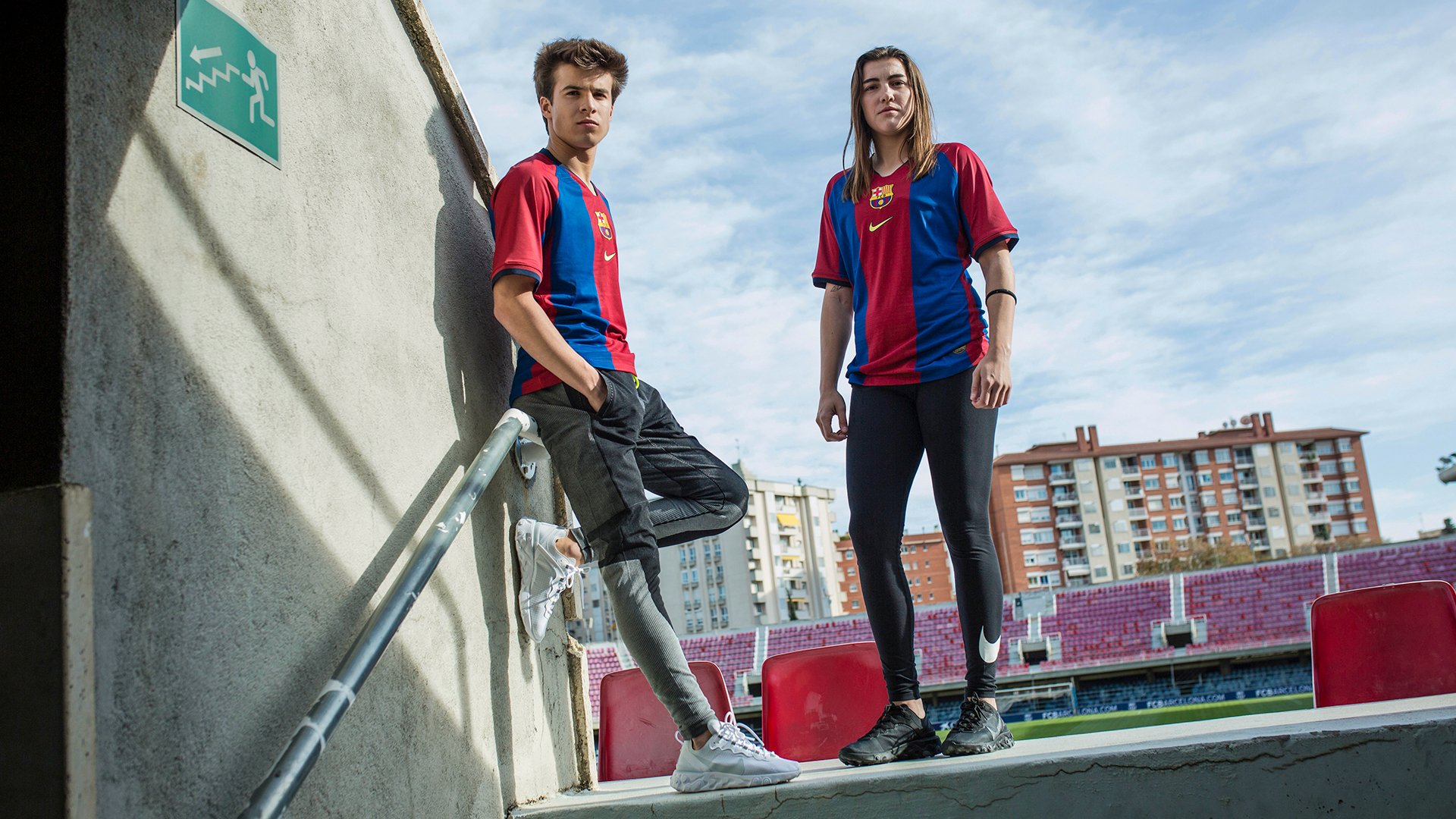 físico Mencionar Se convierte en Nike remakes the FC Barcelona 98/99 shirt 