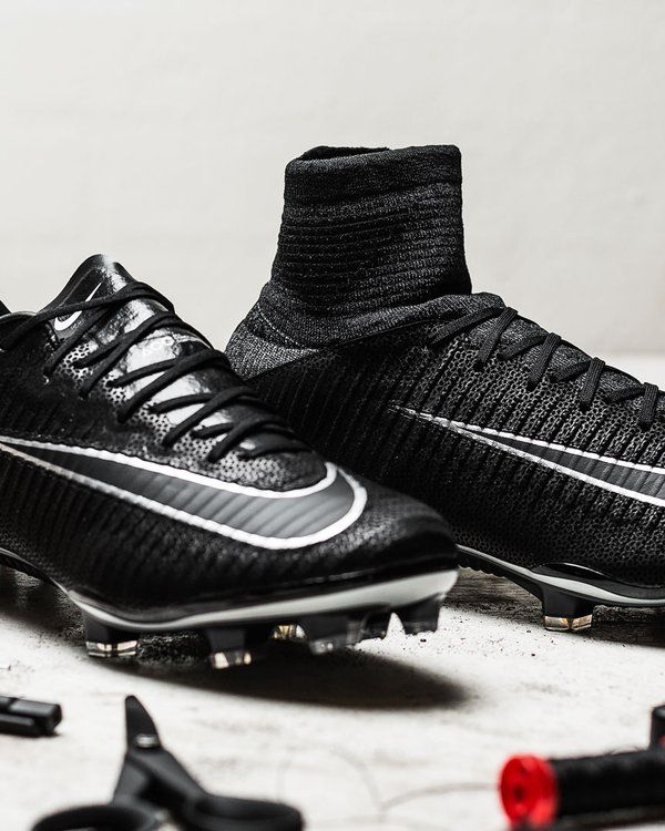 Nike Mercurial Superfly V and Vapor XI Tech Craft Pack 2.0