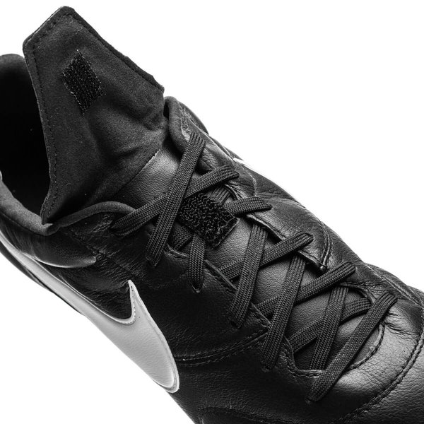 Nike Premier II FG - Black/White | www.unisportstore.com