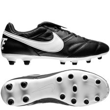 nike old school boots