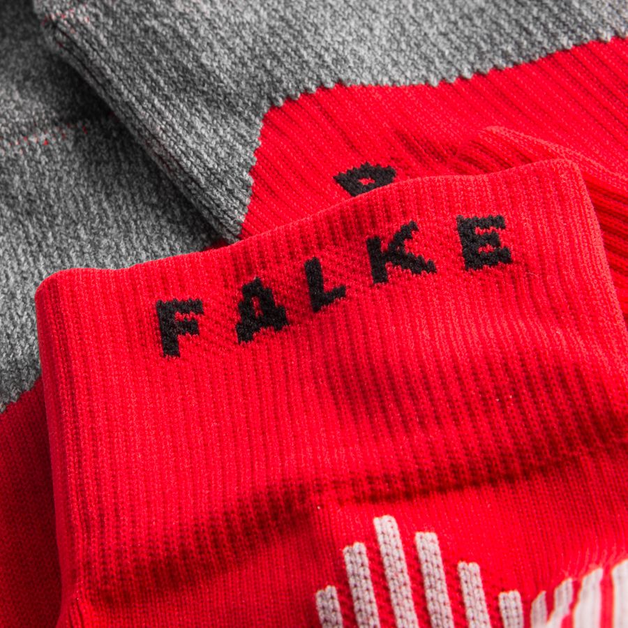 Falke Socks 4 Grip - Red | www.unisportstore.com