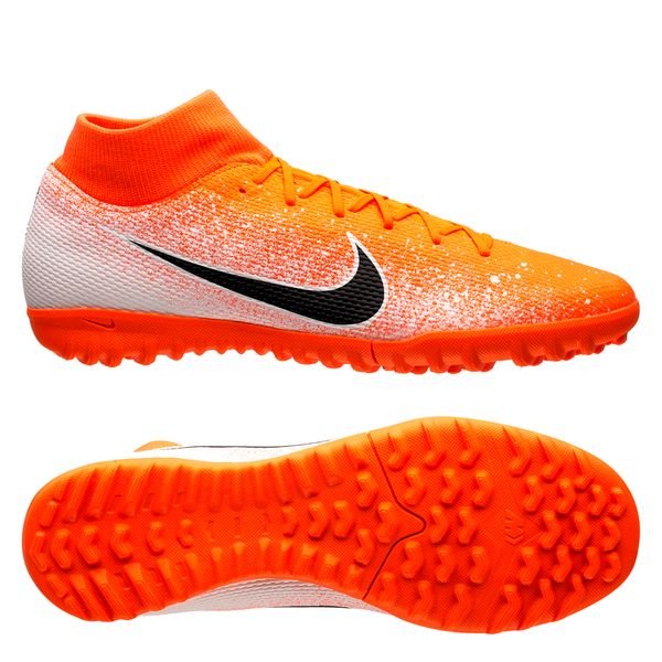 Nike Mercurial Superfly VI Elite TF Football Boot Orange.