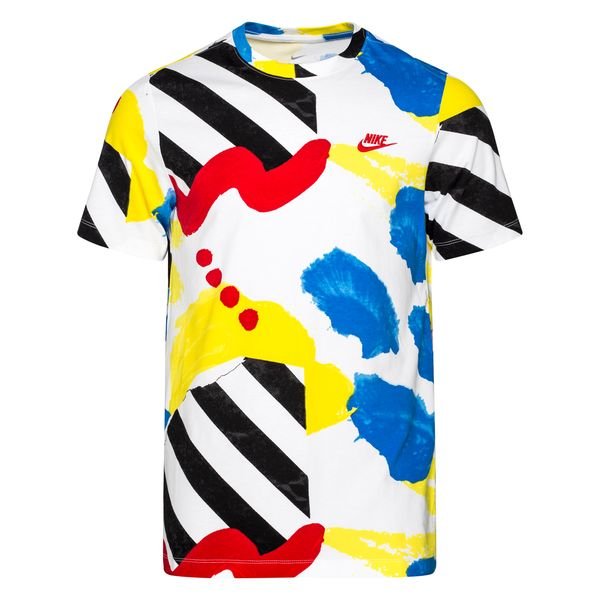 red black and yellow nike shirt