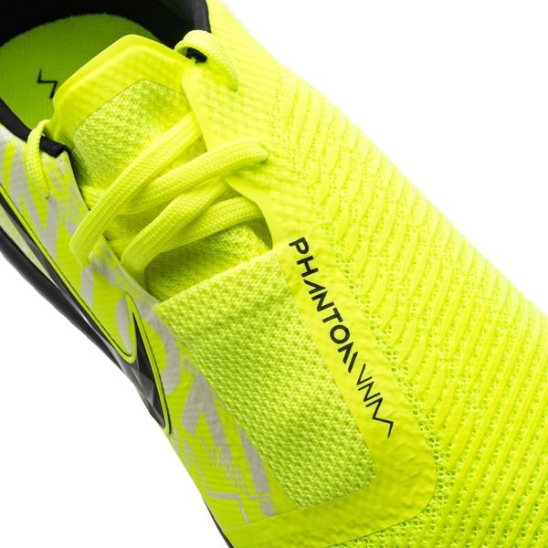 Nike Hypervenom Phantom SG Pro Soft Ground Pro Review .
