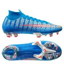 Nike Mercurial Superfly CR7 Limited Edition Red Roblox