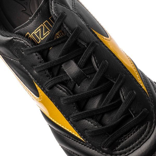 mizuno morelia sala
