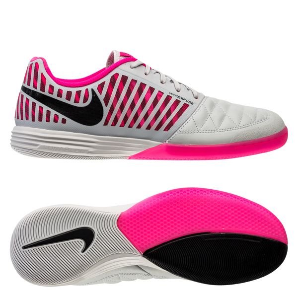 pink futsal shoes