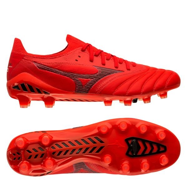 red mizuno football boots