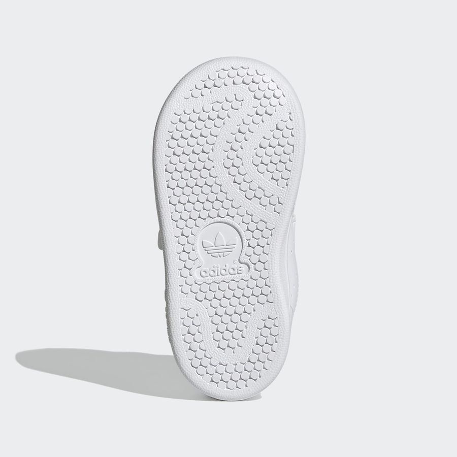 adidas flat trainers