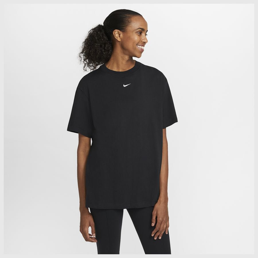 Nike Sportswear Essential-boyfriend-T-shirt til kvinder thumbnail