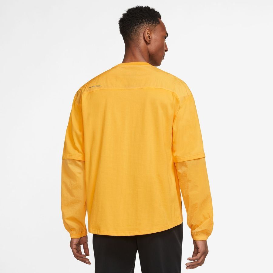 Black and yellow jordan shirt best sale