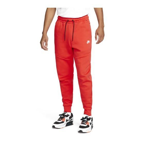 Nike Sportswear Tech Fleece | www.unisportstore.fi