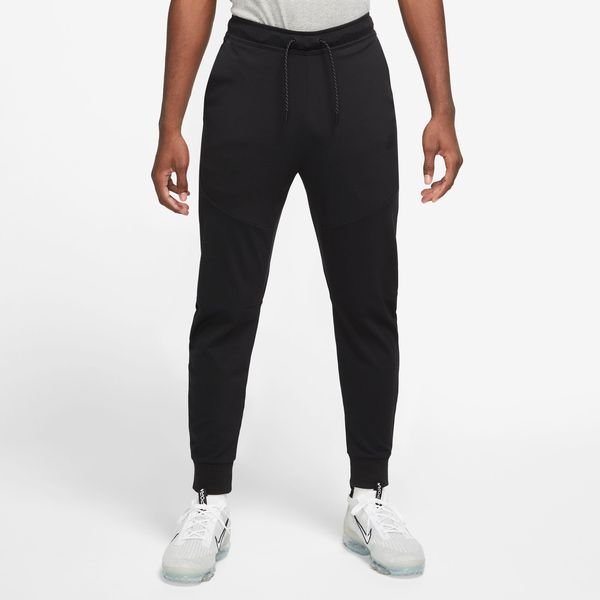 Nike Sweatpants Tech Lightweight - Black | www.unisportstore.com
