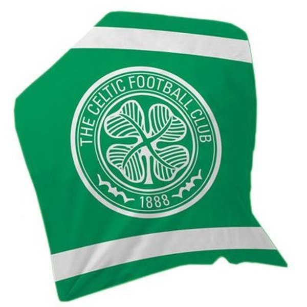 Official Giant Celtic FC Sherpa Fleece Blanket 175cm x 125cm