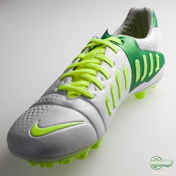 Nike ctr360 maestri iii ag online