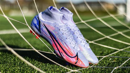KM Flames | New boots for Kylian Mbappé