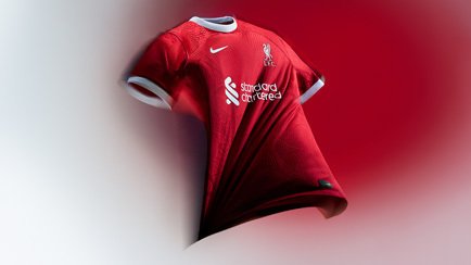 Liverpool FC 2023/24 | Le nouveau maillot au lo...